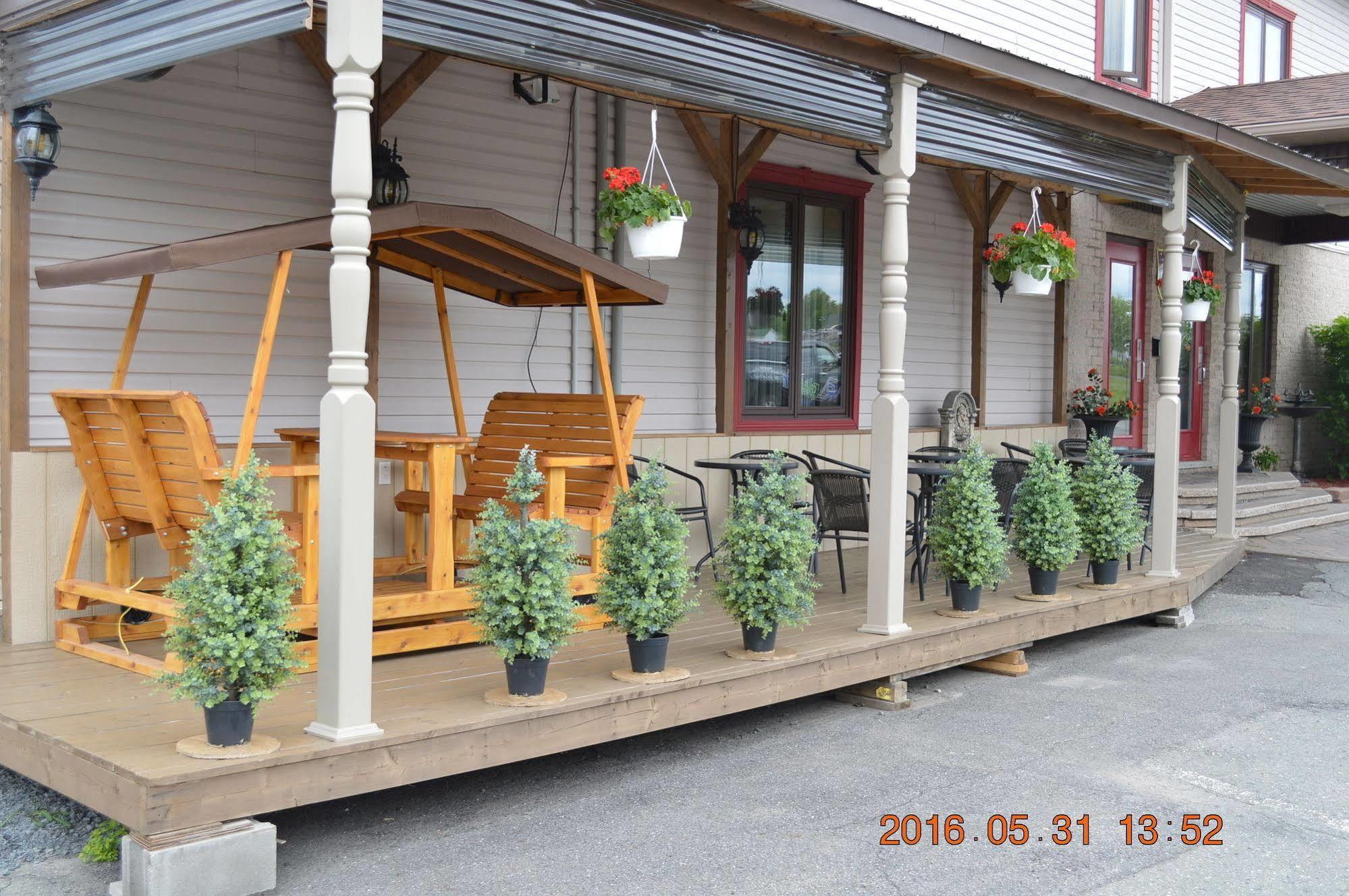 Motel-Auberge Helene Victoriaville Luaran gambar